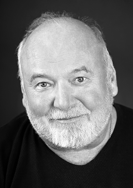 Віктор Алдошин  актор   	національного академічного театру ім. Лесі Українки