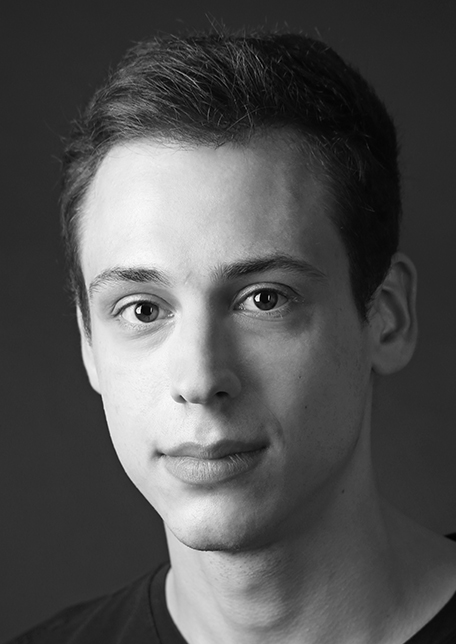 Михайло Ганєв  актор   	національного академічного театру ім. Лесі Українки