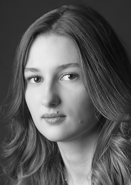 Єлизавета Роєнко  акторка   	національного академічного театру ім. Лесі Українки