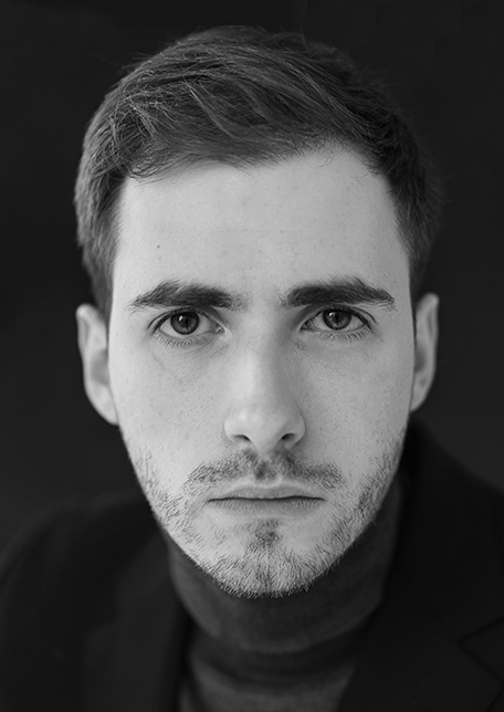 Гліб Суряга  актор   	національного академічного театру ім. Лесі Українки