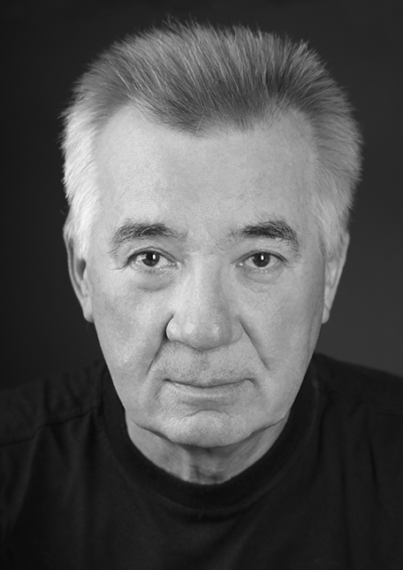 Анатолій Ященко  актор   	національного академічного театру ім. Лесі Українки