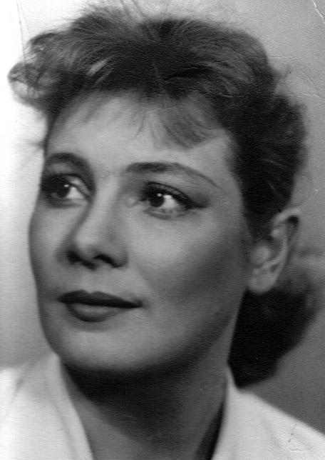 Павлова Ізабелла Іллівна Актриса драматичного театру і кіно