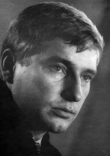 Бакштаєв Леонід Георгійович Актор драматичного театру і кіно