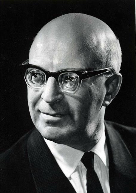 Гранатов (Гутін) Олександр Борисович Актор драматичного театру.