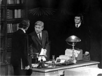 ЦЮРУПА 
«Сині коні на червоній траві» М. Шатрова. 
У сцені задіяні: В. Жмакін, Л. Бакштаєв.
1980 рік.