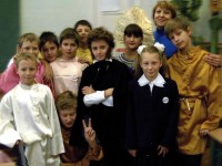 Т. Остапенко – руководитель школьной театральной студии. 
2005-2006 гг.