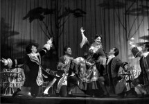 МАДАМ ФОНТЕН
«Шлюб за конкурсом» К. Гольдоні. 
Сцена з вистави.
1967 г.
