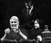 КЕСАРІЯ
«Доки гарба не перекинулась» О.Іоселіані. 
У сцені задіяні: В. Добровольський, О. Комаров.
1972 р.
