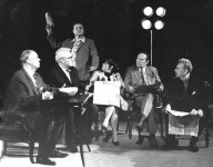 «Добряки» Л. Зорина. 1973 год.
Сцена из спектакля.