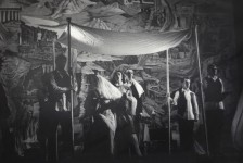 «Тойбеле и ее демон» И. Башевиса Зингера, И. Фридман. 1996 год.
Сцена из спектакля.