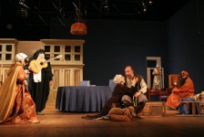 «Дон Кихот. 1938 год» по М. Булгакову и М. Сервантесу. 2006 год.
Сцена из спектакля.