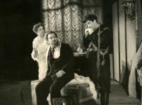 ЧЕРВОНОАРМІЄЦЬ
«Вогненний міст» Б.Ромашова. 1957 р.
У сцені задіяні: В.Драга, М.Романов. 
