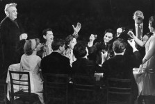 ПОПЕРЕЧНИЙ (другий ліворуч)
«На дикому березі» Б.Полевого. 1965 р.
Сцена з вистави.
