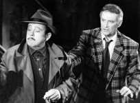 ПЕРЕС (ліворуч)
«Дім, де все шкереберть» А.Портеса. 1994 р. 
В.Сівач – Хорхе Сотильо. 
