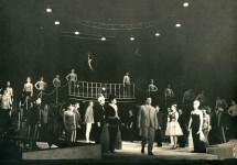 «Сьогодні та щодня» В.Драгунського. 1966 р.
Сценографія і костюми М.Улановського.
Сцена з вистави.