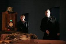 СВЯЩЕНИК (праворуч)
«Дон Кіхот. 1938 рік» М.Булгакова (за Мігелем де Сервантесом). 2006 р.
Ю. Шульган – Чернець.  
