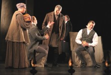 ЄГОР КАРТАШОВ (у центрі)
«Нахлібник» І.Тургенєва. 2013 р.
Сцена з вистави
