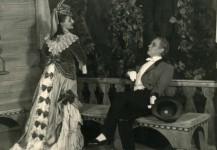 ГЛУМОВ
«На всякого мудреца довольно простоты» А.Островского. 1950 г. 
В.Драга – Мамаева.