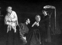 ЯКОВ (второй справа)
«Последние» М.Горького. 1960 г.
В сцене заняты: О.Смирнова, О.Борисов, А.Роговцева.  