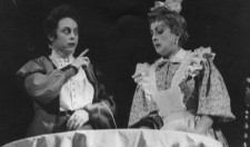 МЕЛАНІЯ (ліворуч)
«Діти сонця» М.Горького. 1956 р.
Л.Шах – Фіма.
