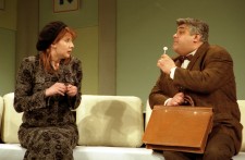 ІНСПЕКТОР ПОРТЕРХАУС
«Занадто одружений таксист» Р.Куні. 2004 р. 
О. Кульчицька – Мері Сміт.
