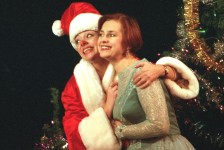 ТЕТЯНА (праворуч)
«Різдвяні марення» Н.Птушкіної. 2000 р.
Н. Кудря – Діна.
