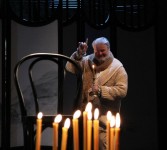 Эпизод «Беранже».
«Везде один… Свеча на ветру».  Композиция М.Резниковича. 2014 г.