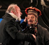 НАРЦЫС ТРЕМБИНСКИЙ (справа)
«Нахлебник» И.Тургенева. 2013 г.
В. Алдошин  –  Кузовкин.
