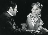 ДУНЯША
«Вишнёвый сад» А.Чехова. 1980 г. 
О. Комаров – Семен Пантелеевич.
