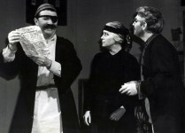 БАБУСЯ
«Я, бабуся, Іліко та Іларіон» Н.Думбадзе. 1982 р. 
У сцені задіяні: А. Решетніков, В. Сівач.
