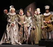 ГОСТЯ НА БАЛУ (друга праворуч)
«У полоні пристрастей» («Камінний господар»)» Лесі Українки. 2002 р.
