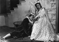 ФЕЛИСЬЯНА
«Учитель танцев» Лопе де Вега. 1950 г.
М. Высоцкий – Тибано.
