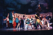 Киевский государственный детский музыкальный театр. 
«Майская ночь» Е. Станковича. 1997 г.
Хореография – Рубиной А.Д.
