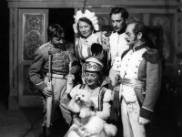 ПОЛІНА (сидить у центрі)
«Гаїті» У.Дюбуа. 1954 р. 
Сцена з вистави.
