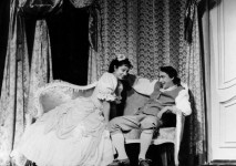 ДАША
«Веселись, когда велят !..» А.Шаховского, А.Писарева. 1992 г. 
А. Бобёр – Вася. 
