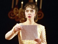 ЕВЛАМПИЯ КУПАВИНА
«Волки и овцы» А.Островского. 2003 г. 
