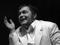  ТРУСОЦЬКИЙ
«Вічний чоловік» за Ф.Достоєвським. 1999 р.
Київ. Театр драми і комедії на Лівому березі Дніпра. 
