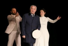 КАПІТАН ХОРСТЕР (на передньому плані)
«Ворог народу (Лікар Стокманн)» Г.Ібсена. 2017 р. 
У сцені задіяні: О. Кобзар, Н. Доля
