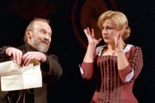 ЧУГУНОВ
«Вовки та вівці» О.Островського. 2003 р. 
Т.Назарова – Мурзавецька.