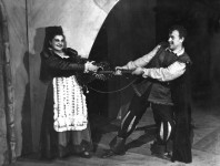 ЛІСЕНА
«Учитель танців» Лопе де Веги. 1950 р.
Д. Франько – Белардо.