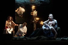 у виставі Сто п'ята сторінка про кохання 