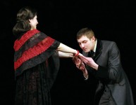 у виставі Тепленьке місце 