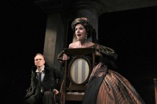 у виставі Нахлібник 