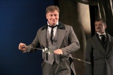 у виставі Нахлібник 