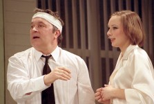 у виставі Занадто одружений таксист 