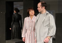 у виставі Жінка минулих часів 