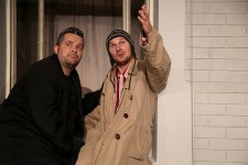 у виставі Вітер шумить в тополях 