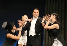 у виставі Суміш небес і балагана 