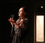 у виставі Янголятко,  або Сексуальні неврози  наших батьків 