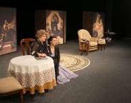 у виставі Іграшка для мами 